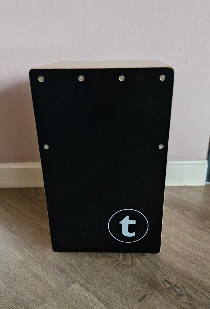 Thomann Junior Cajon - Ideaal voor beginners, Muziek en Instrumenten, Percussie, Zo goed als nieuw, Trommel, Ophalen