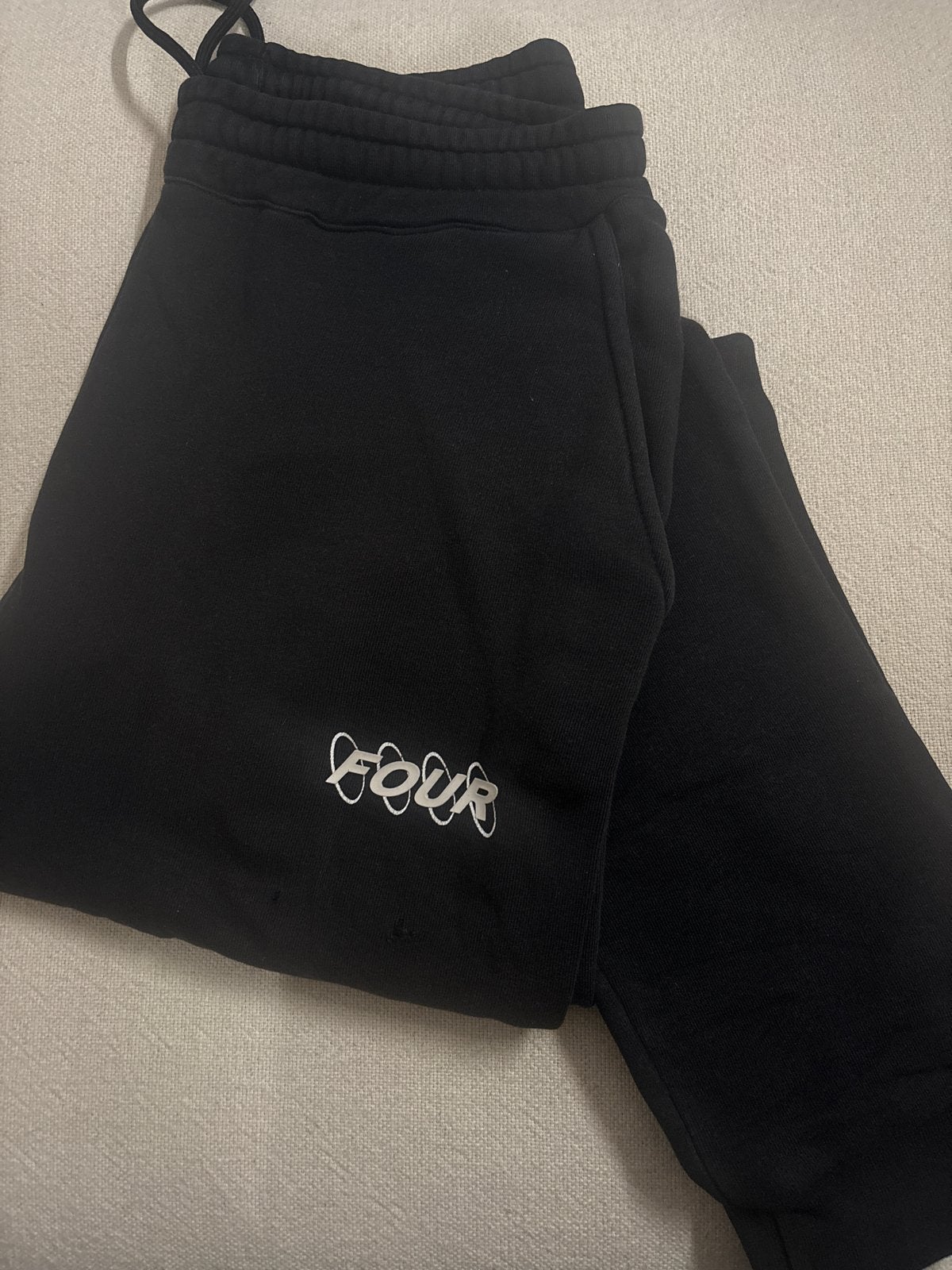 FOUR joggingbroek zwart - Maat S, Kleding | Heren, Ophalen of Verzenden, Gedragen, Maat 46 (S) of kleiner, Zwart