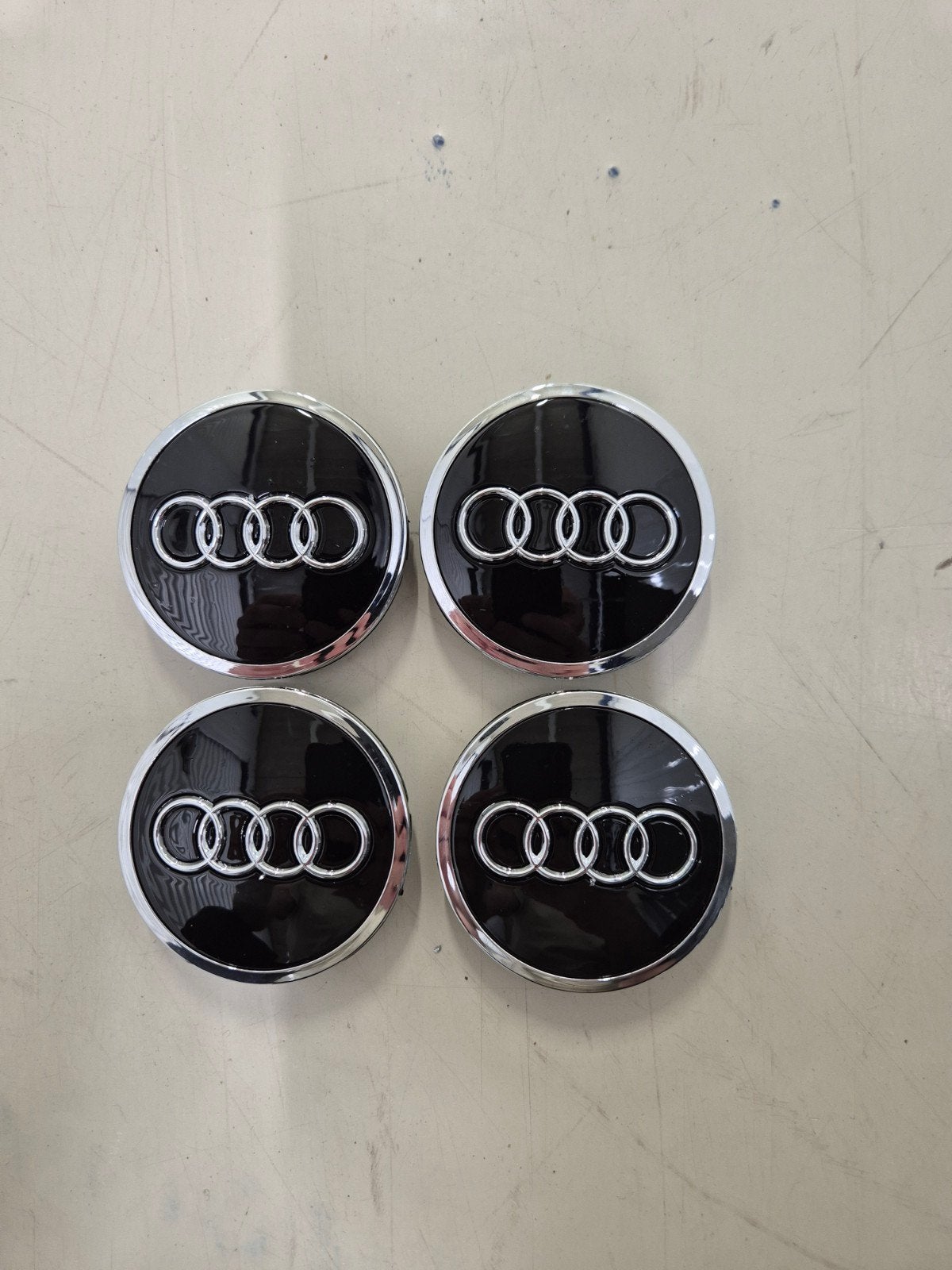 Audi Naafdoppen - 61mm (Set van 4), Auto diversen, Wieldoppen, Ophalen of Verzenden, Nieuw