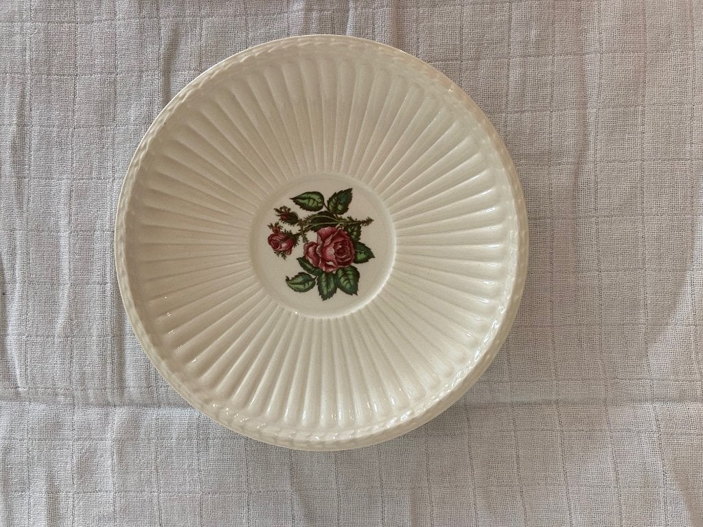 1 schoteltje van Wedgwood Moss Rose, Klassiek, Overige typen, Ophalen of Verzenden, Zo goed als nieuw