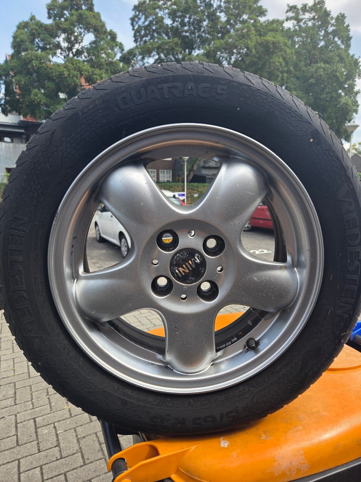 Mini Cooper velgen met Vredestein Quatrac 5 banden, Auto-onderdelen, Banden en Velgen, Ophalen, Gebruikt, 15 inch, 175 mm