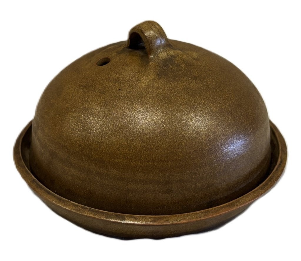 Keramieken kaasstolp / botervloot, oker-bruin gespikkeld, Gebruikt, Niet bekend (tweedehands product), Onbekend (tweedehands product)