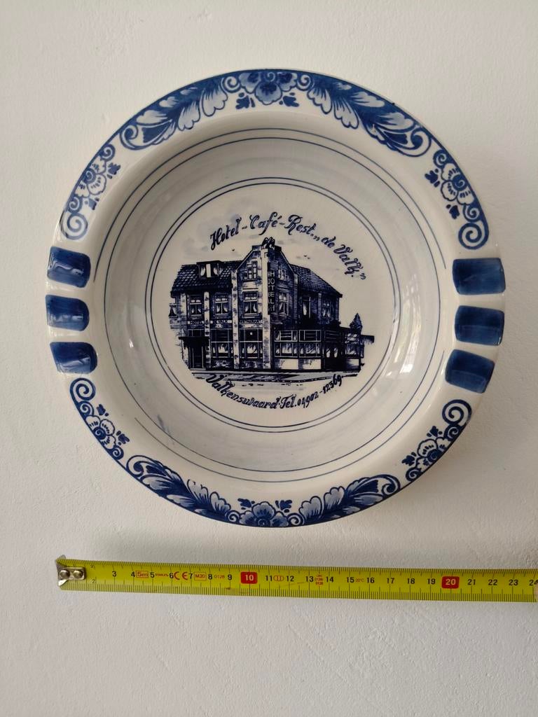 Delfts Blauw bord/asbak Hotel-Café-Rest. "de Valk", Ophalen