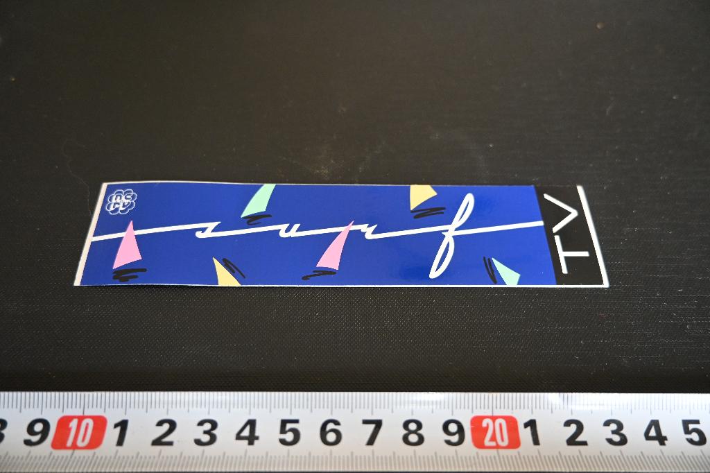 sticker Omroep NCRV SURF als je verder kijkt  GC714, Ophalen, Zo goed als nieuw