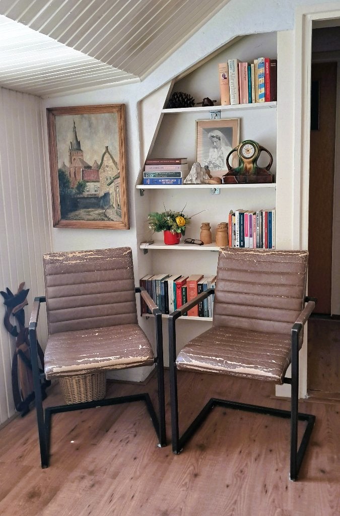 GRATIS AFHALEN drie stalen eetkamerstoelen, Ophalen, Gebruikt, Overige kleuren, Drie