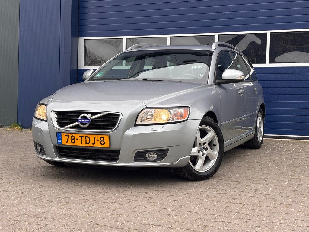 Volvo V50 1.6 D2 S/S Limited Edition Airco Navi, Voorwielaandrijving, Euro 5, Gebruikt, 4 cilinders