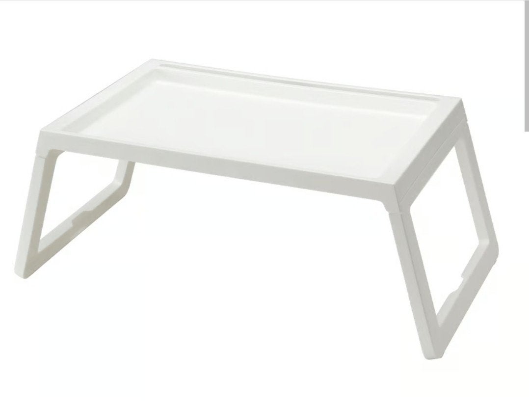 KLIPSK bedtafeltje van IKEA grijs

Perfect als je een v, Ophalen of Verzenden, Gebruikt
