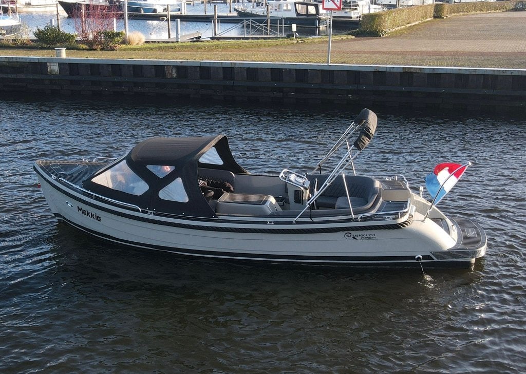 Waterspoor 711 | Luxe diesel/hybride tender | Vanaf 51.950,-, Watersport en Boten, Sloepen, Nieuw, Polyester, Overige brandstoffen