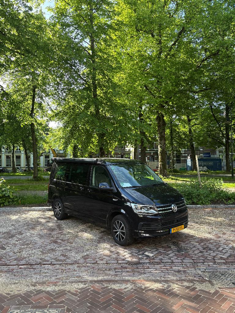 VW California Ocean 2.0 TDI 110KW AUT 2020 Zwart, Auto's, 4 stoelen, Zwart, 11 km/l, Diesel