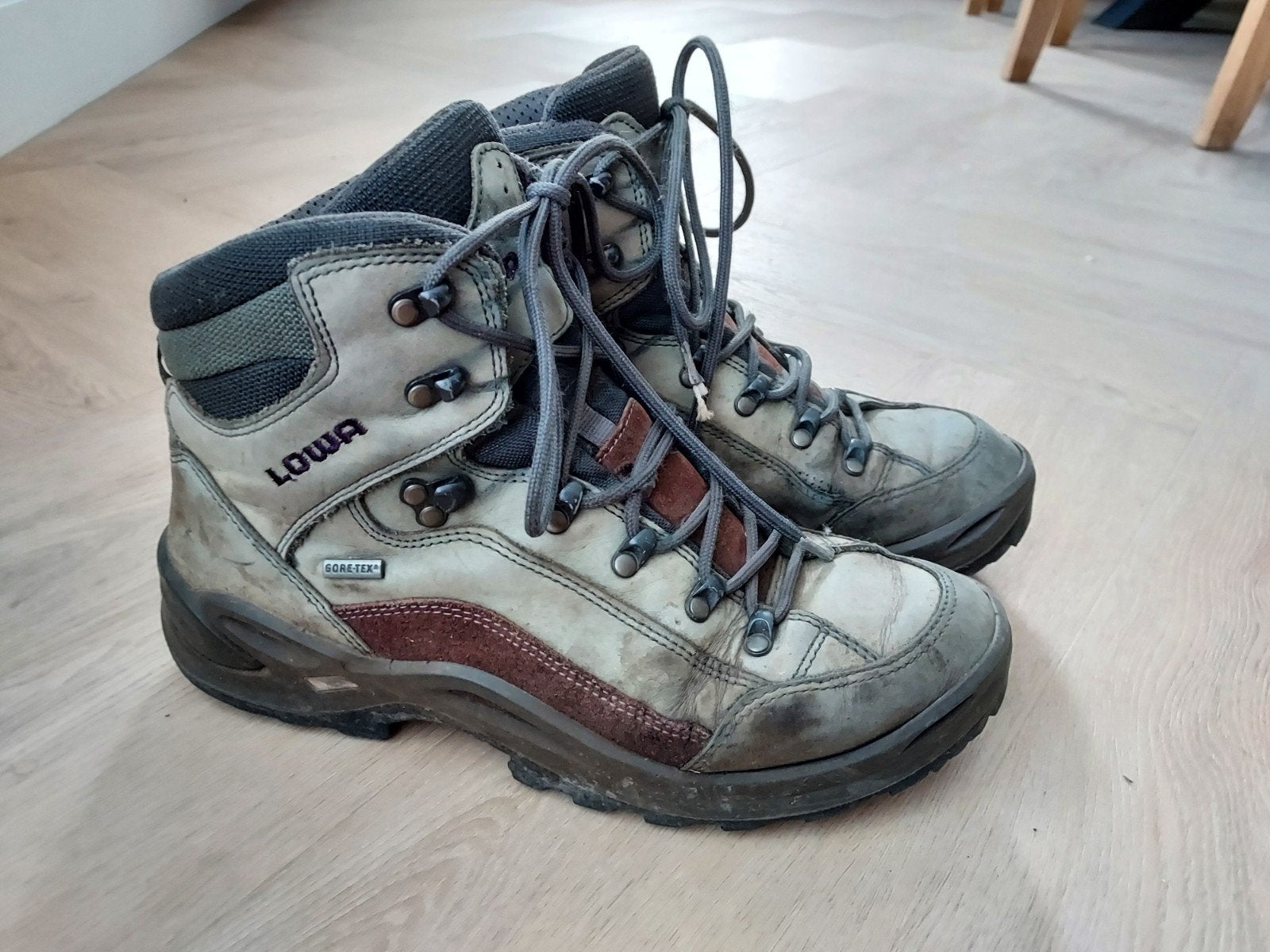 Wandelschoenen maat 43,5 merk Lowa, Ophalen of Verzenden, Gebruikt, Schoenen