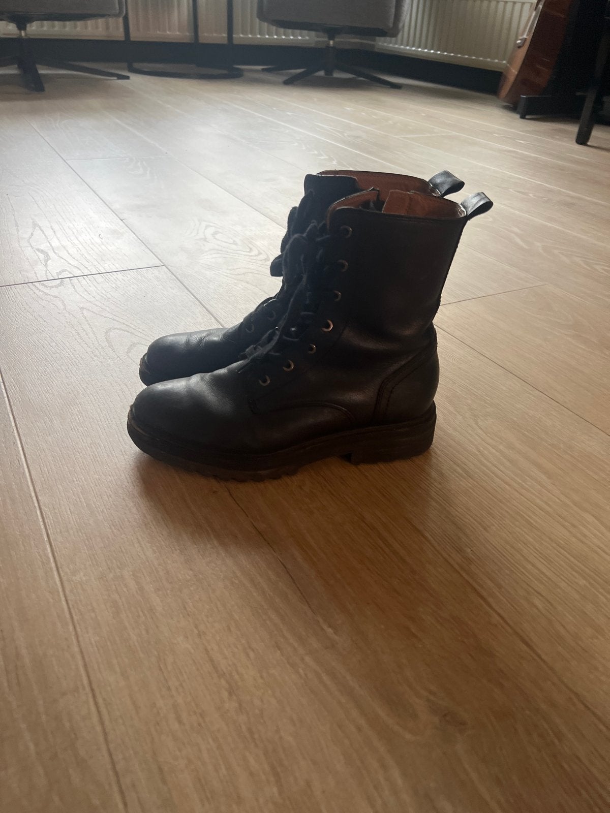 Zwarte leren veterlaarzen, Ophalen of Verzenden, Gedragen, Zwart, Lage of Enkellaarzen
