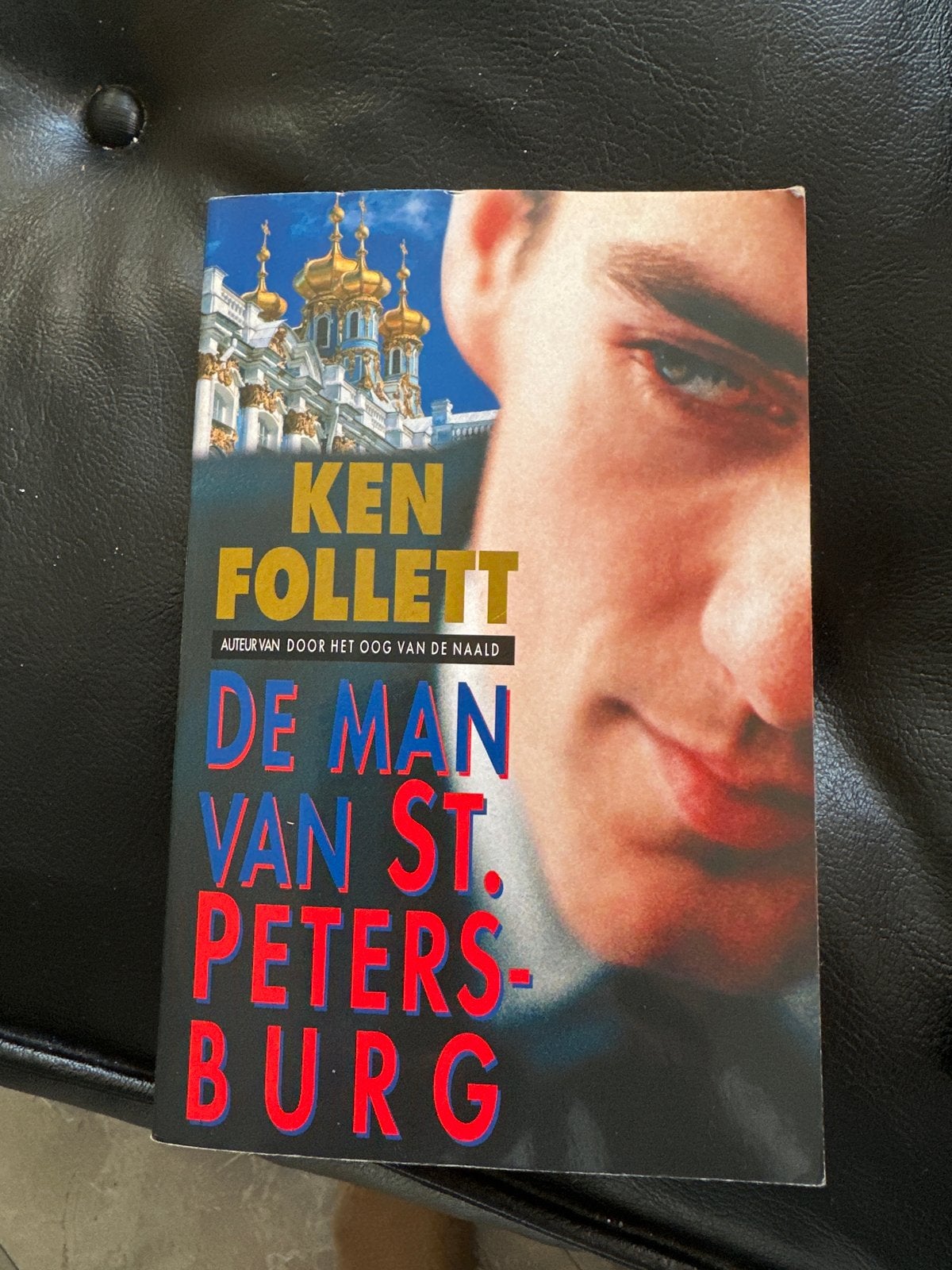 De Man van St. Petersburg - Ken Follett, Ophalen of Verzenden, Gelezen