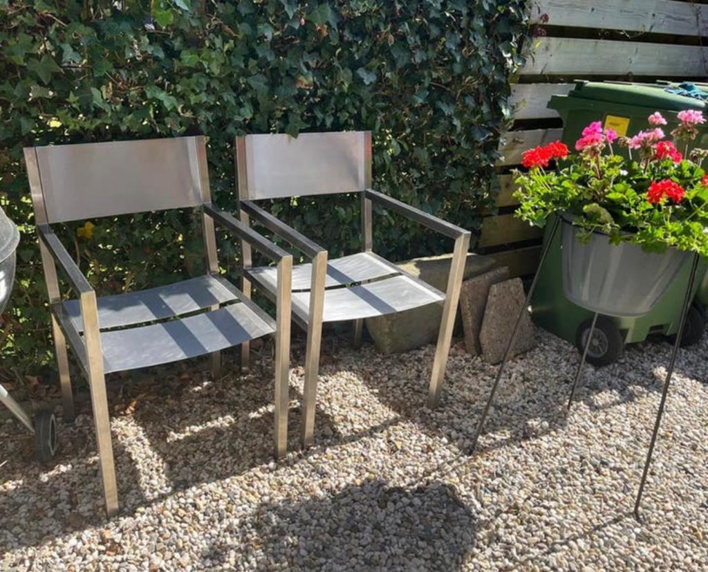 Uitstekende rvs tuinstoelen, Tuin en Terras, Tuinstoelen, Ophalen, Zo goed als nieuw, Rvs