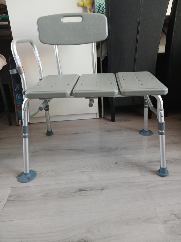Douchestoel, Overige typen, Zo goed als nieuw, 150 tot 200 cm, 25 tot 50 cm