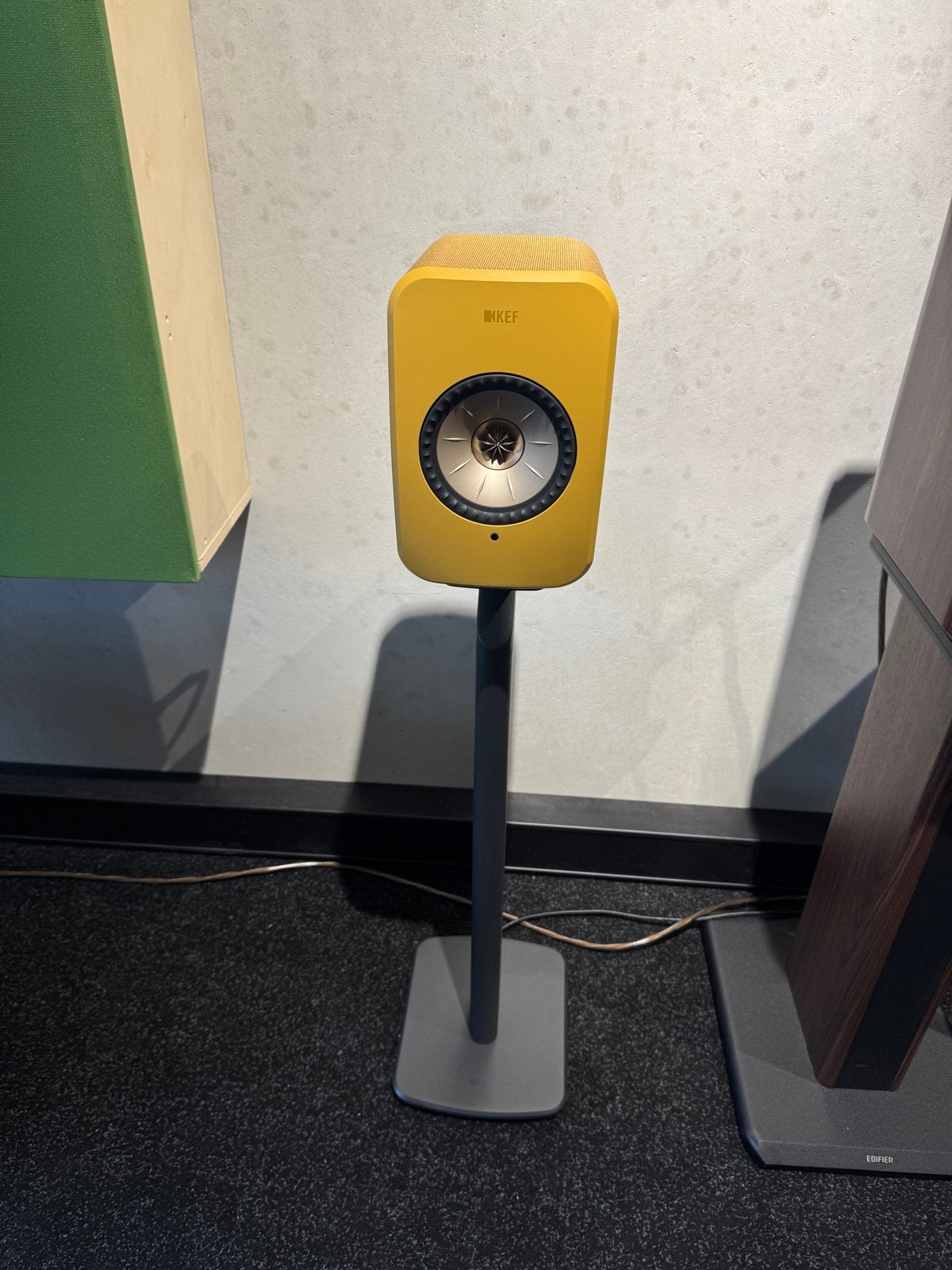 KEF LSX II Amber Haze + Wifi Stereo Speaker met HDMI, 150 watt of meer, Stereo speakers, Ophalen of Verzenden, Zo goed als nieuw