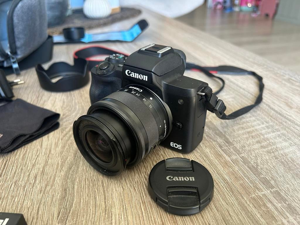 Canon EOS M50 systeemcamera met 15-45mm lens, Audio, Tv en Foto, Fotocamera's Digitaal, Spiegelreflex, Canon, Ophalen of Verzenden