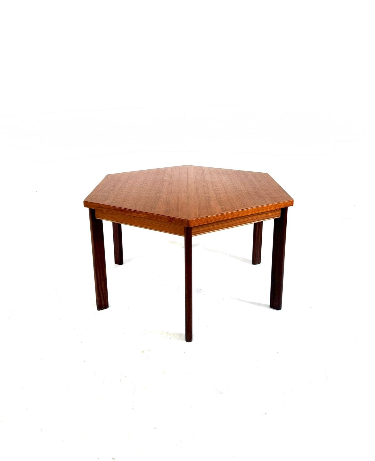 Vintage verlengbare Deense teakhouten eettafel ‘60, Huis en Inrichting, 100 tot 150 cm, Vintage retro buisframe design rotan webbing papercord deens