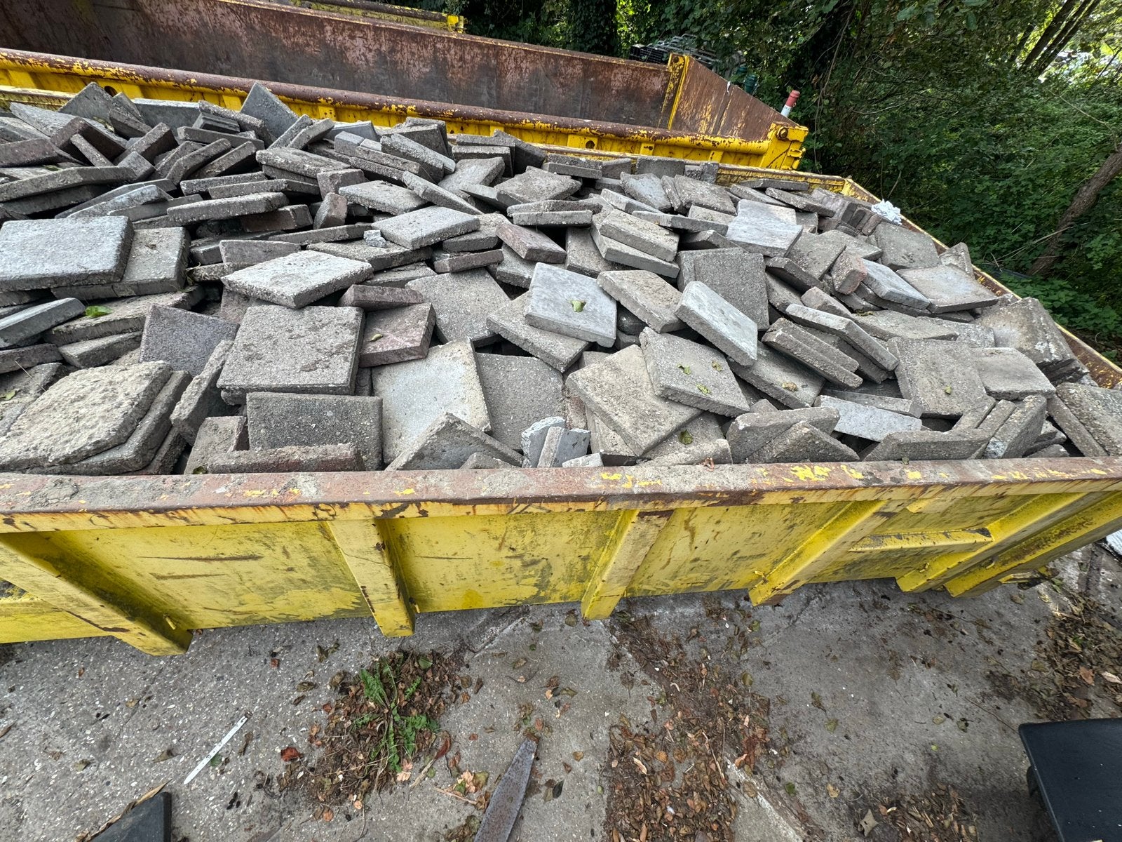 Gratis Stoeptegels 30x30 - Diverse toepassingen, Gebruikt, Ophalen of Verzenden, 10 m² of meer, Beton