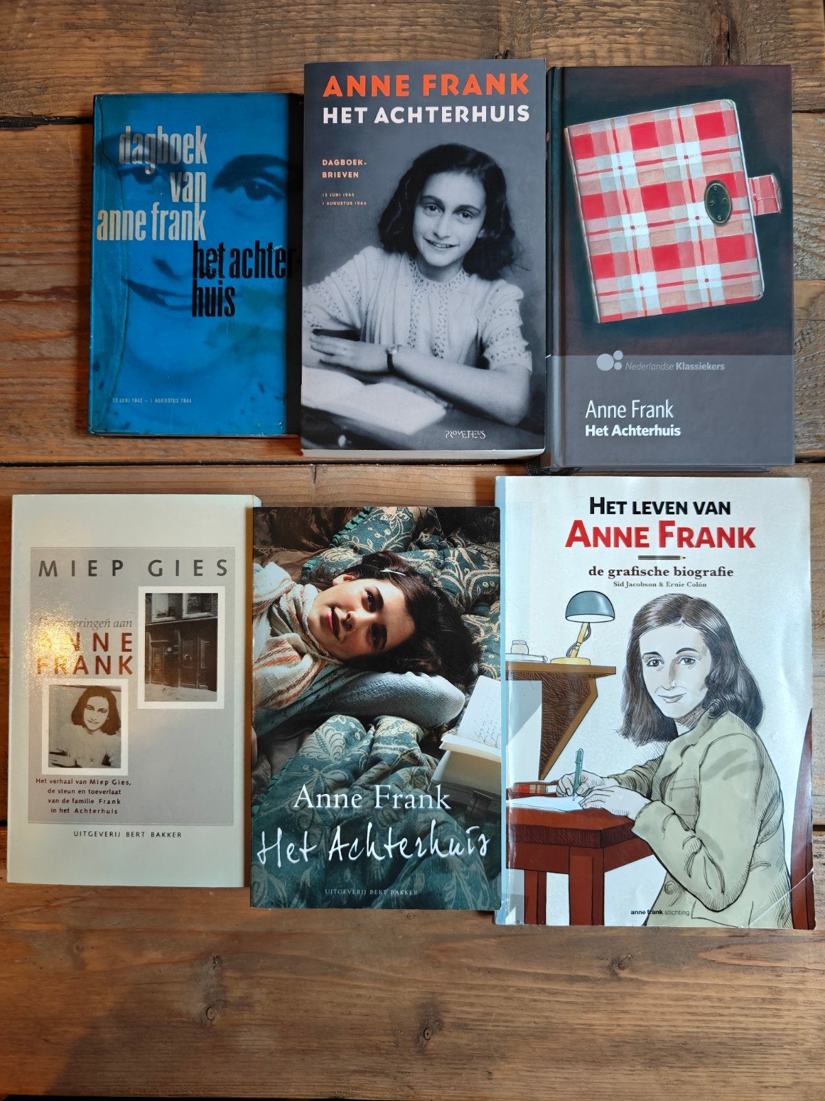 6 Boeken van Anne Frank.