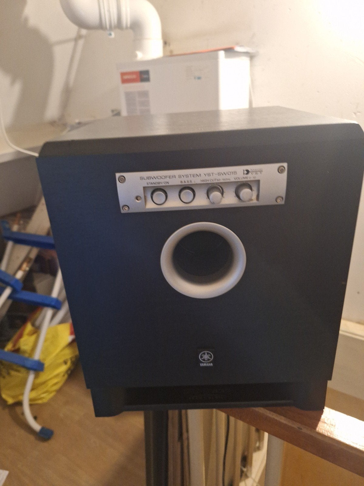krachtige actieve subwoofer yamaha sw015, Audio, Tv en Foto, 150 watt of meer, Gebruikt, Yamaha, Ophalen of Verzenden