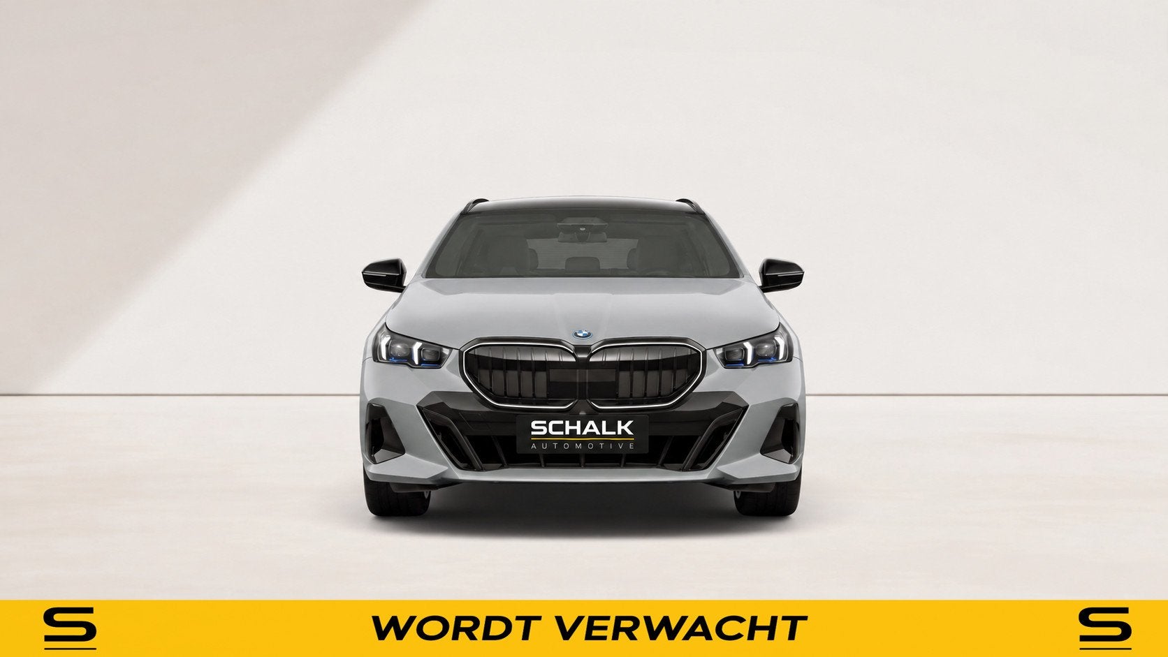 BMW 5-serie Touring |M-Sport Pro|Pano|B&W|Trekhaak|Fiscaal g, Dealer onderhouden, Zwart, 2000 kg, Verwarmde buitenspiegels