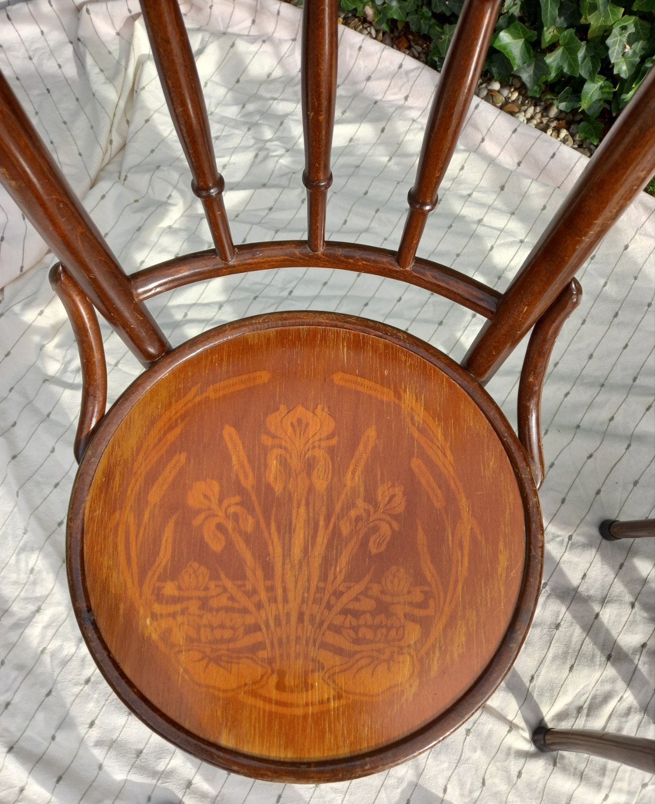 Café Stoelen Oude, Ophalen
