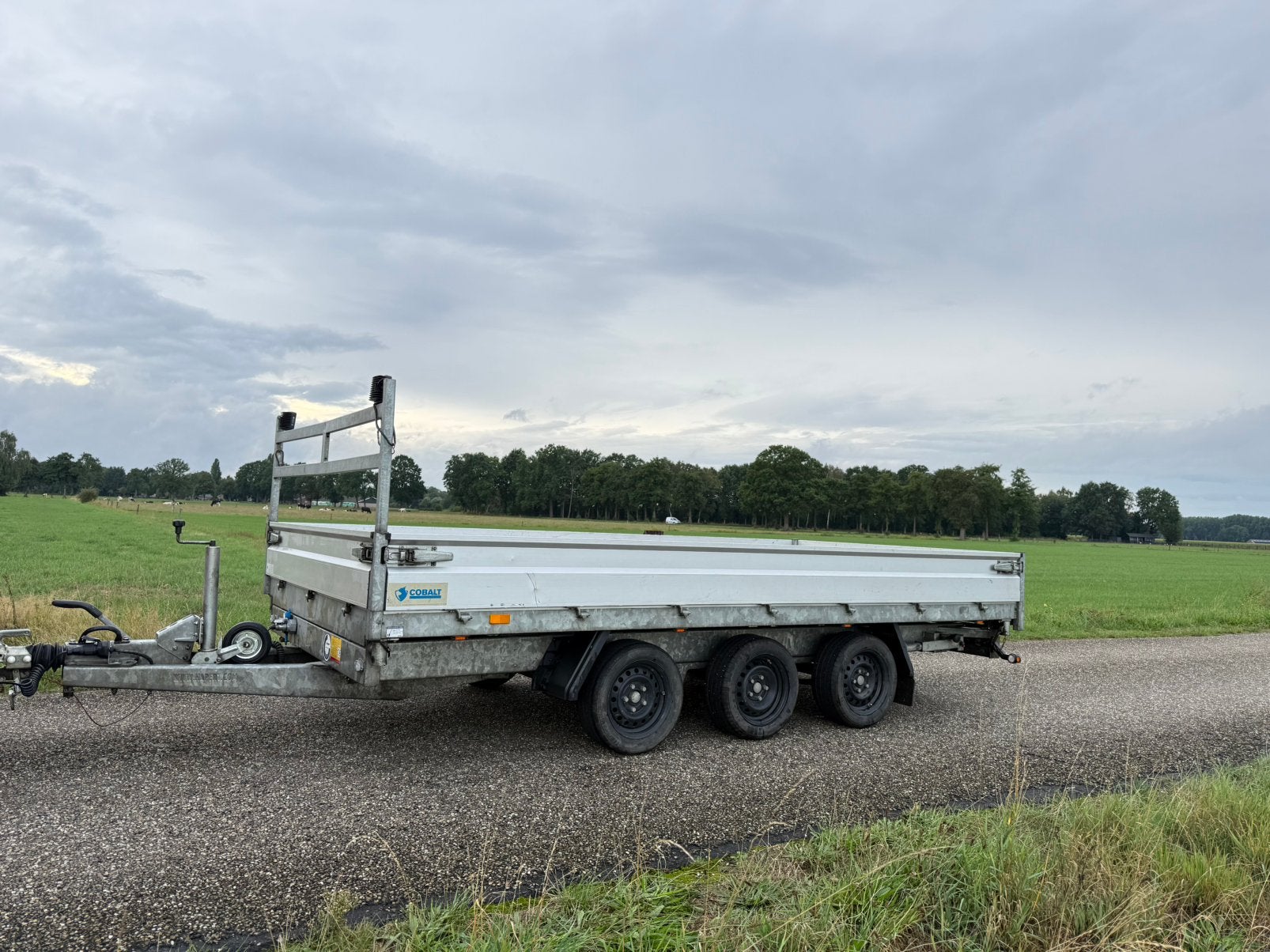 Hapert Cobalt 3-zijdig kipper, Ophalen, Gebruikt