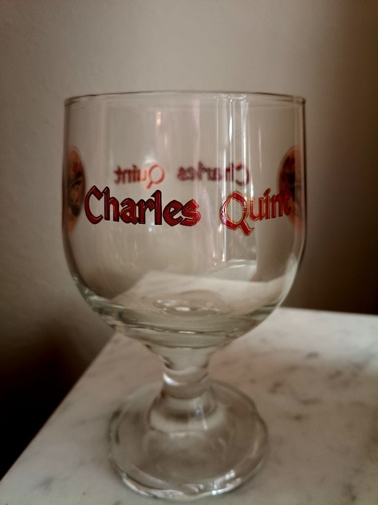 2 Charles Quint Bierglazen 33 cl., Ophalen of Verzenden, Zo goed als nieuw, Glas of Glazen, Overige merken