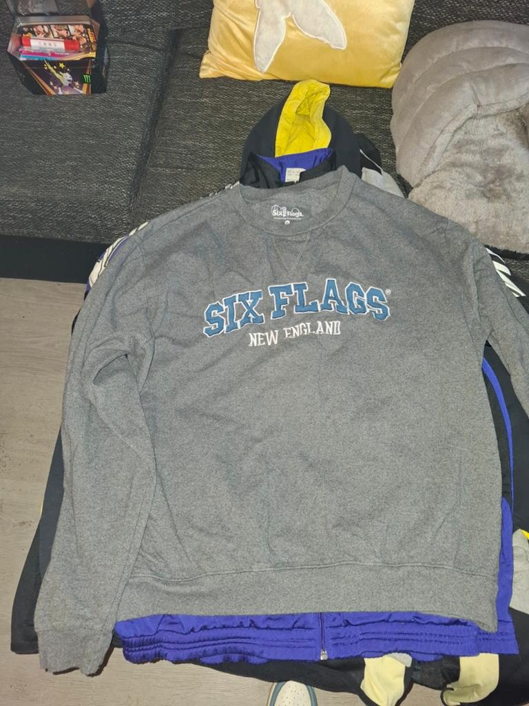 Six flags new england trui maat xl, Ophalen of Verzenden, Zo goed als nieuw, Maat 46/48 (XL) of groter