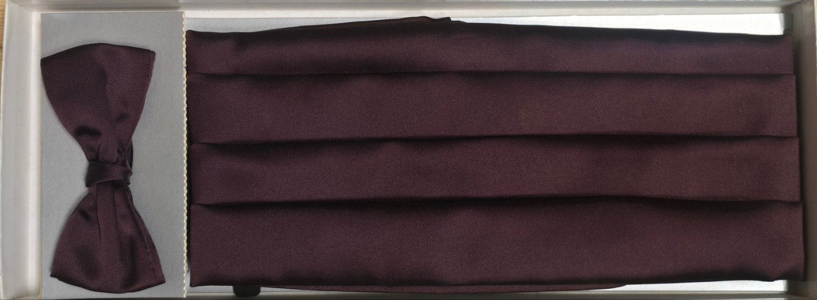 Elegante Bordeauxrode Cumberband & Vlinderstrik Set, Kleding | Heren, Stropdassen, Ophalen of Verzenden, Zo goed als nieuw, Effen