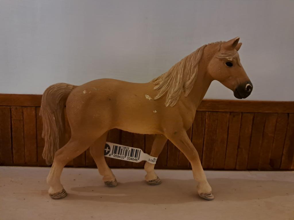 Schleich tennessee walker merrie, Ophalen of Verzenden, Zo goed als nieuw, Paard, Beeldje of Figuurtje