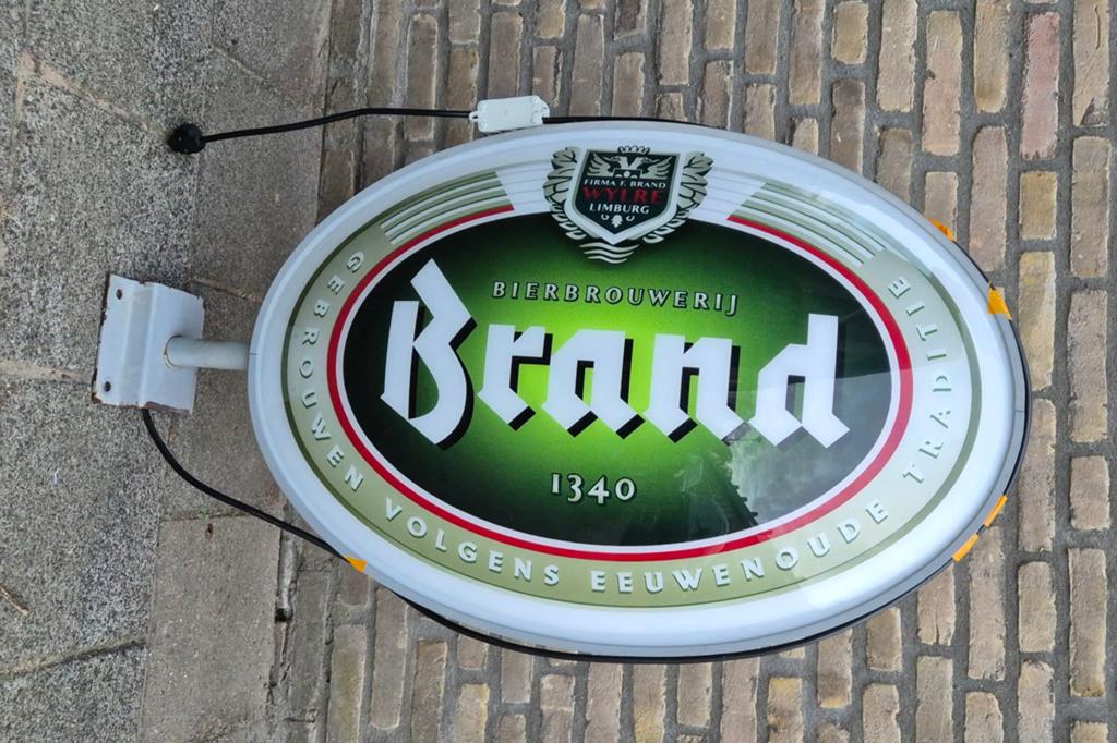 te koop brand lichtbak in nette staat, Ophalen, Gebruikt, Reclamebord, Plaat of Schild, Brand