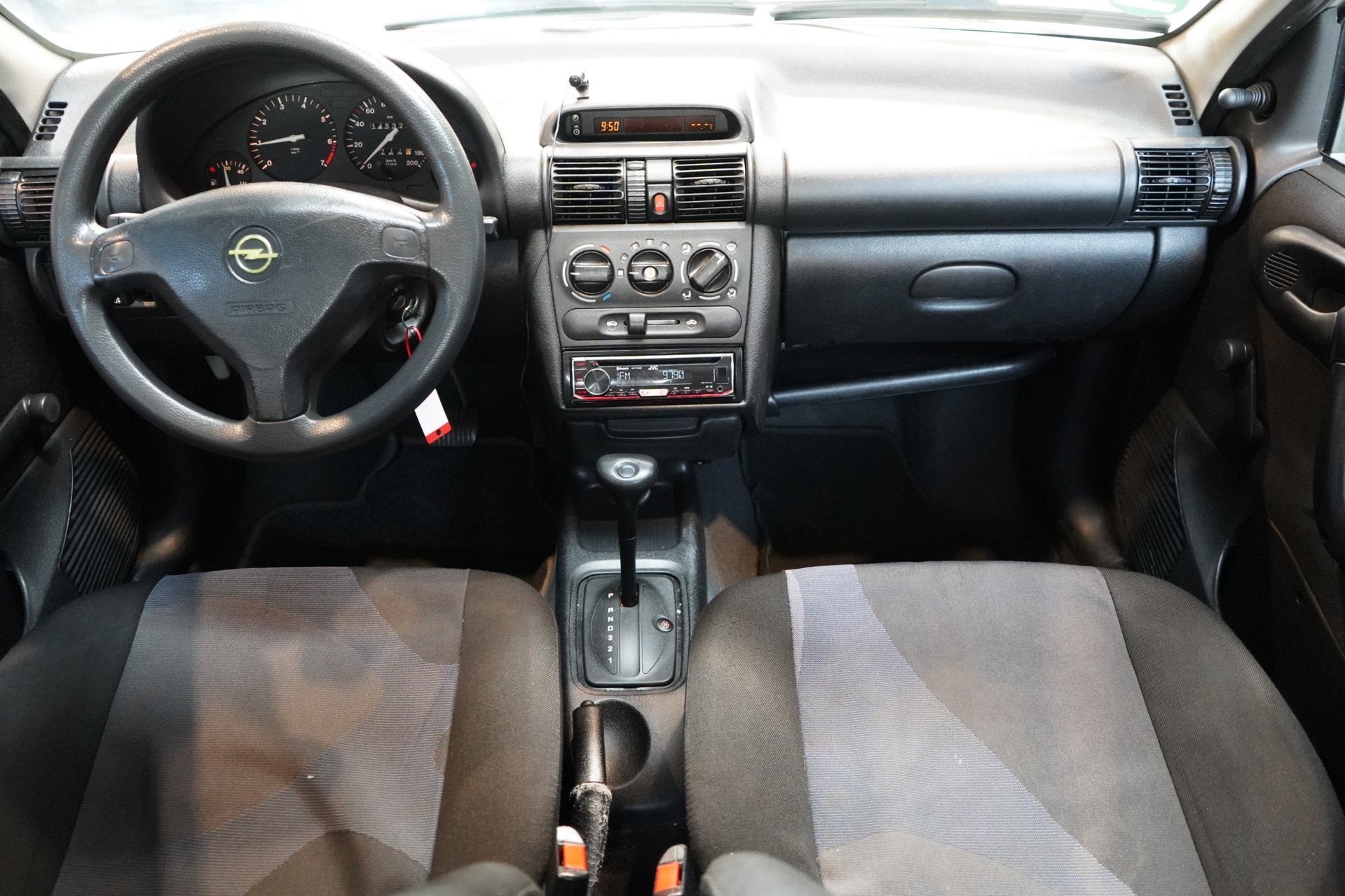 Opel Corsa 1.2i-16V Strada | AUT | TREKHAAK | AIRCO | NAP, Gebruikt, 31 €/maand, Origineel Nederlands, Bedrijf