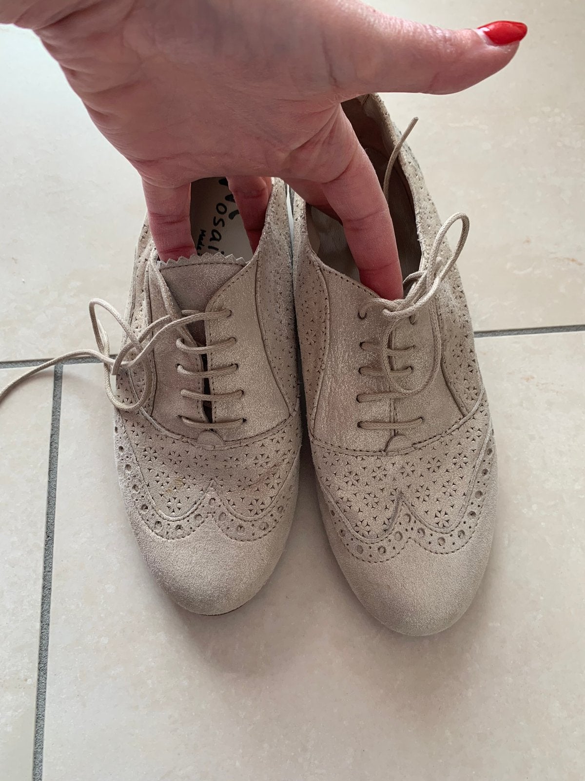 Nieuw creme goud leer schoenen Mosaica maat 35, Schoenen met lage hakken, Overige kleuren, Nieuw, Ophalen of Verzenden