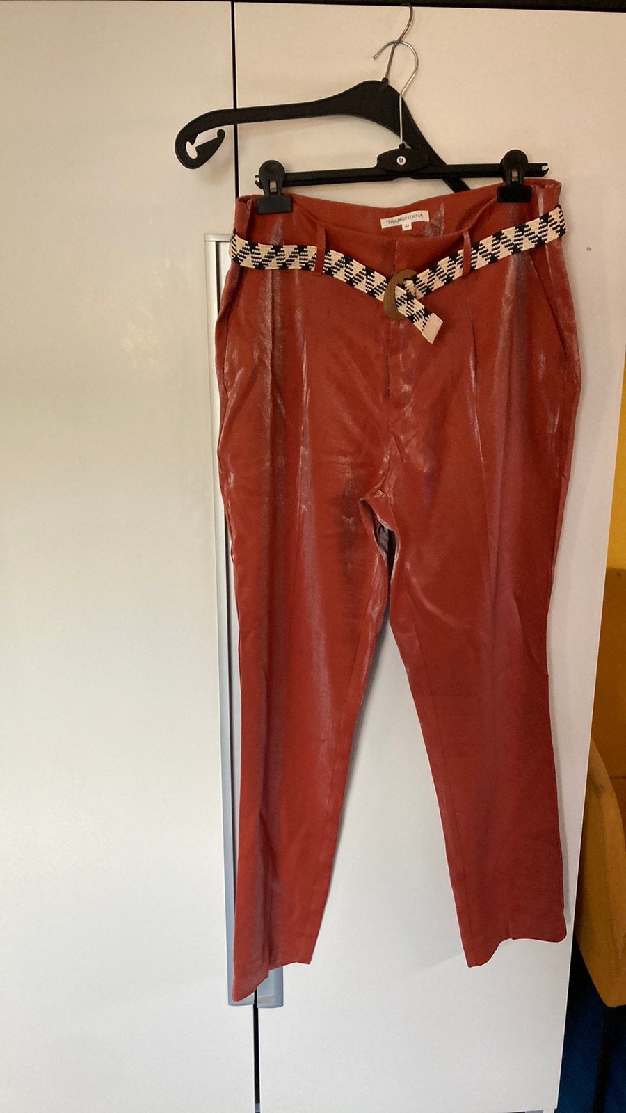 Tramontana pantalon nieuw 42 met ceintuur, Ophalen of Verzenden, Nieuw, Maat 42/44 (L), Lang