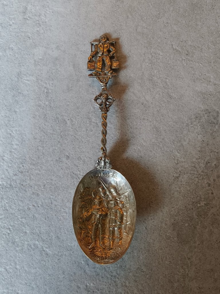 Verzilverde souvenirlepel, Antiek en Kunst, Ophalen of Verzenden