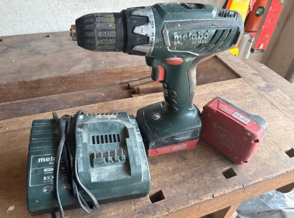Metabo BS 14.4 L Accu schroefboormachine met 2 accu’s, Doe-het-zelf en Verbouw, Ophalen of Verzenden, Gebruikt, Minder dan 400 watt