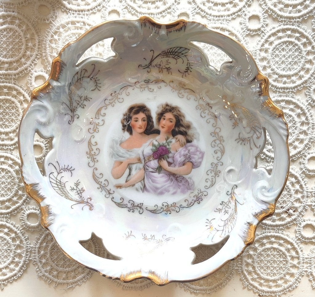 Mooi antiek wandbord met 2 dames In prima staat, Ophalen of Verzenden