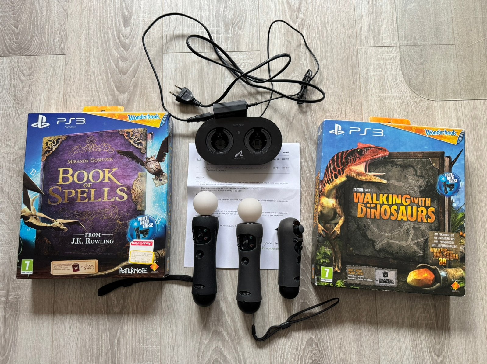 Te koop 2xps3 motion contr, 1 nav contr en 2 spellen, Ophalen of Verzenden, Zo goed als nieuw