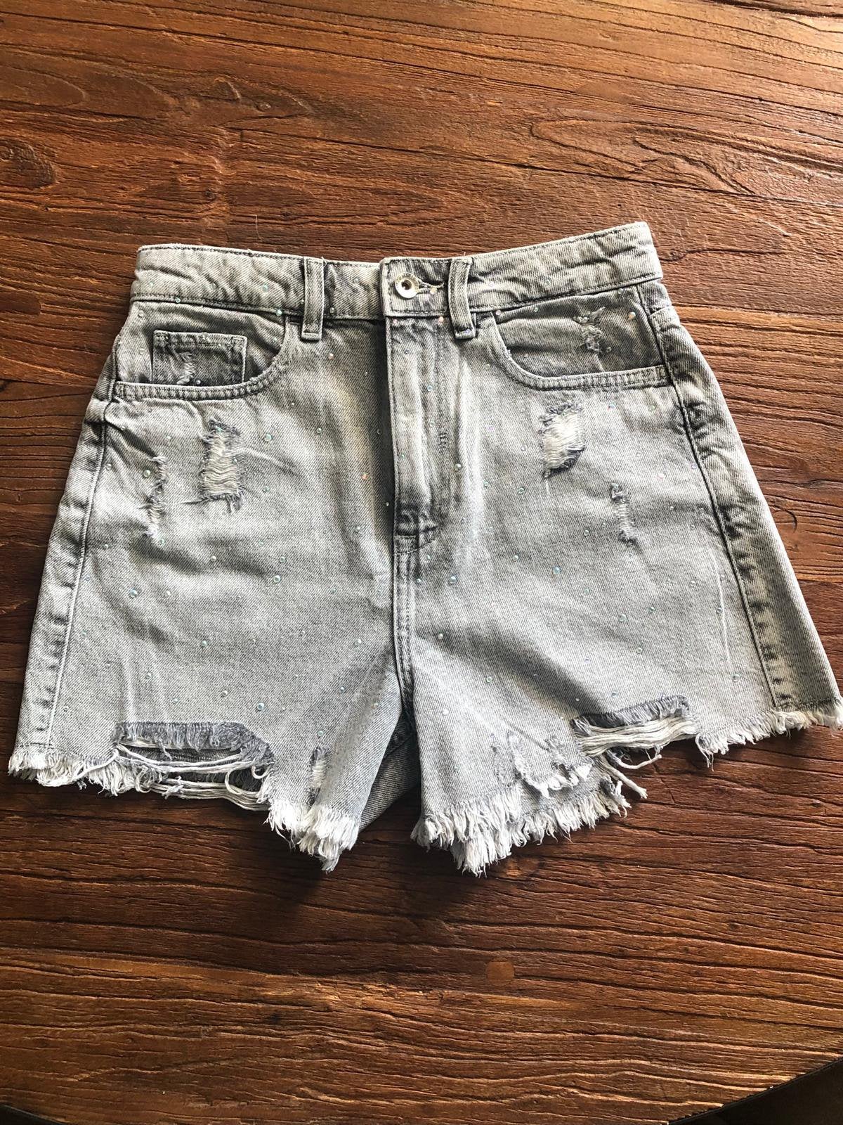Seven Sisters grijze denim short met scheuren en glitters, Kort, Ophalen of Verzenden, Maat 36 (S), Grijs