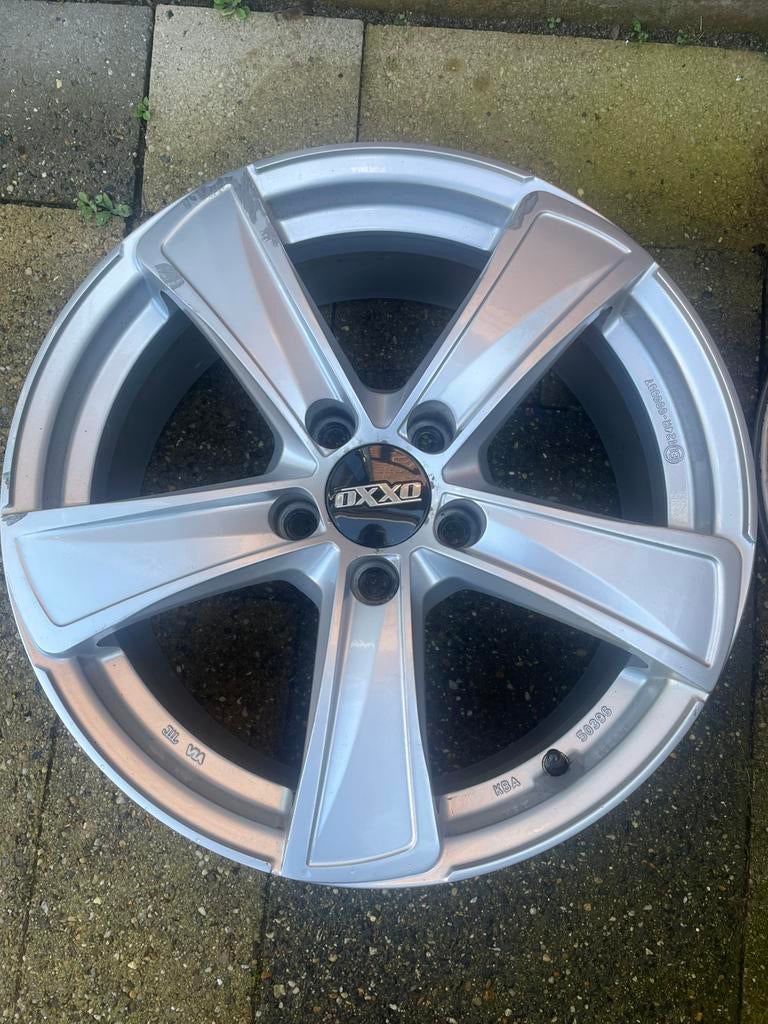17”Oxxo Velgen 5x112, Ophalen, 17 inch, Personenwagen, Velg(en)