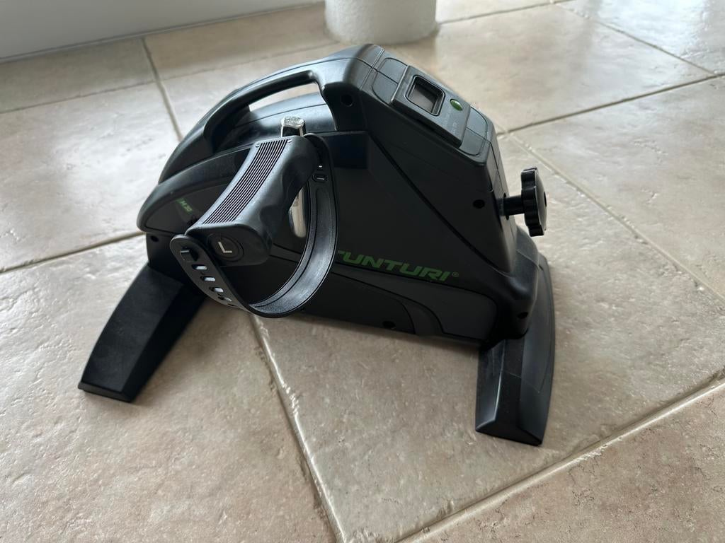 Tunturi fietstrainer M30, Ophalen, Zo goed als nieuw