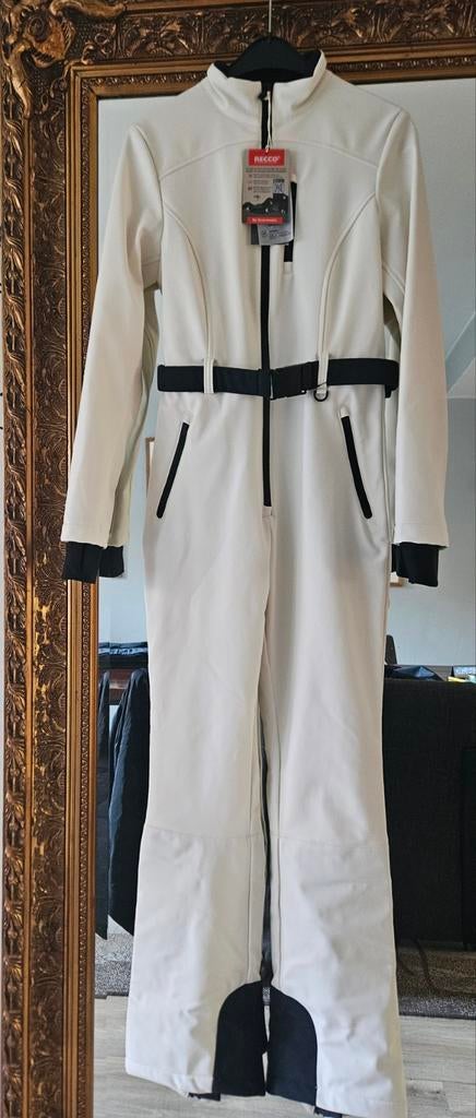 Skipak. Zara. Mt. L  NIEUW !, Kleding | Dames, Wintersportkleding, Zara, Maat 42/44 (L), Nieuw, Ophalen of Verzenden