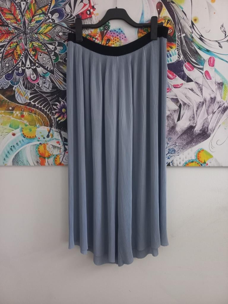 Zara plooien broek  - Maat L, Kleding | Dames, Broeken en Pantalons, Blauw, Zara, Maat 42/44 (L), Ophalen of Verzenden