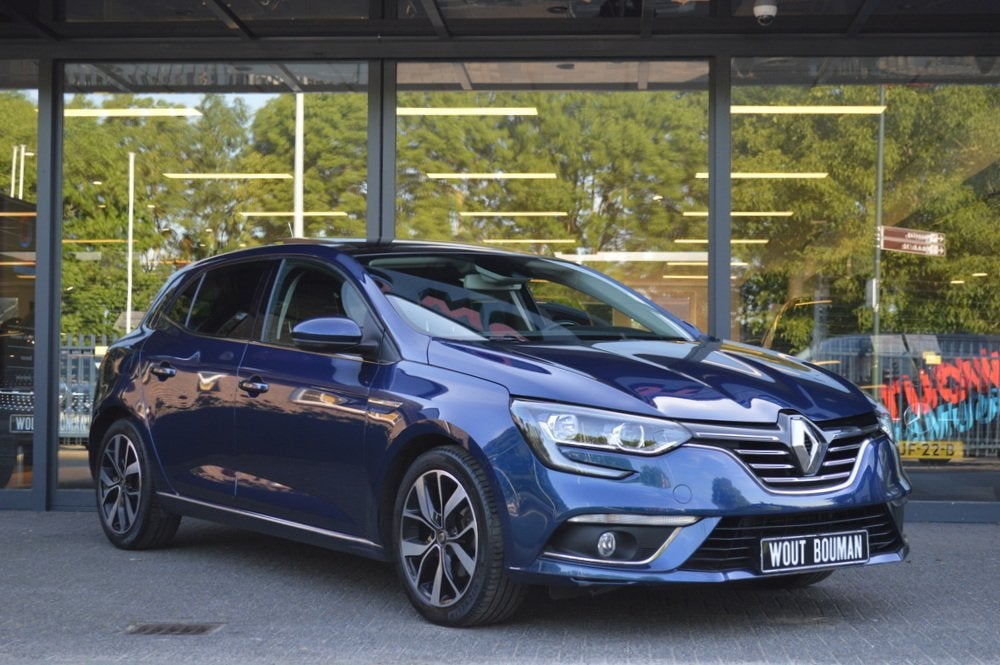 Renault Mégane 1.3 TCe Bose Panorama Navi Clima Cruise CarP, Voorwielaandrijving, Euro 6, 4 cilinders, Blauw