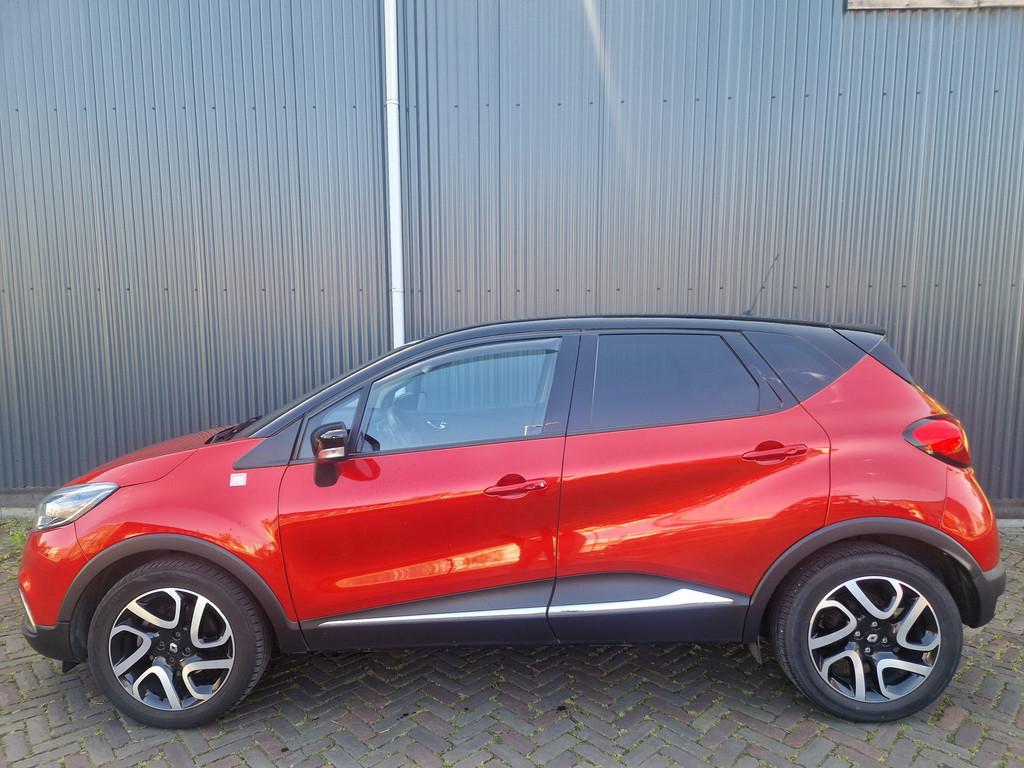 Renault Captur 1.2 TCe Helly Hansen Automaat, Climatronic,PD, Euro 5, 4 cilinders, Leder en Stof, SUV of Terreinwagen