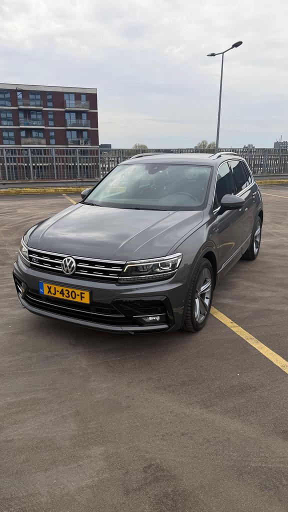 Volkswagen Tiguan 1.5 TSI, Auto's, 4 cilinders, Origineel Nederlands, 75 €/maand, Particulier