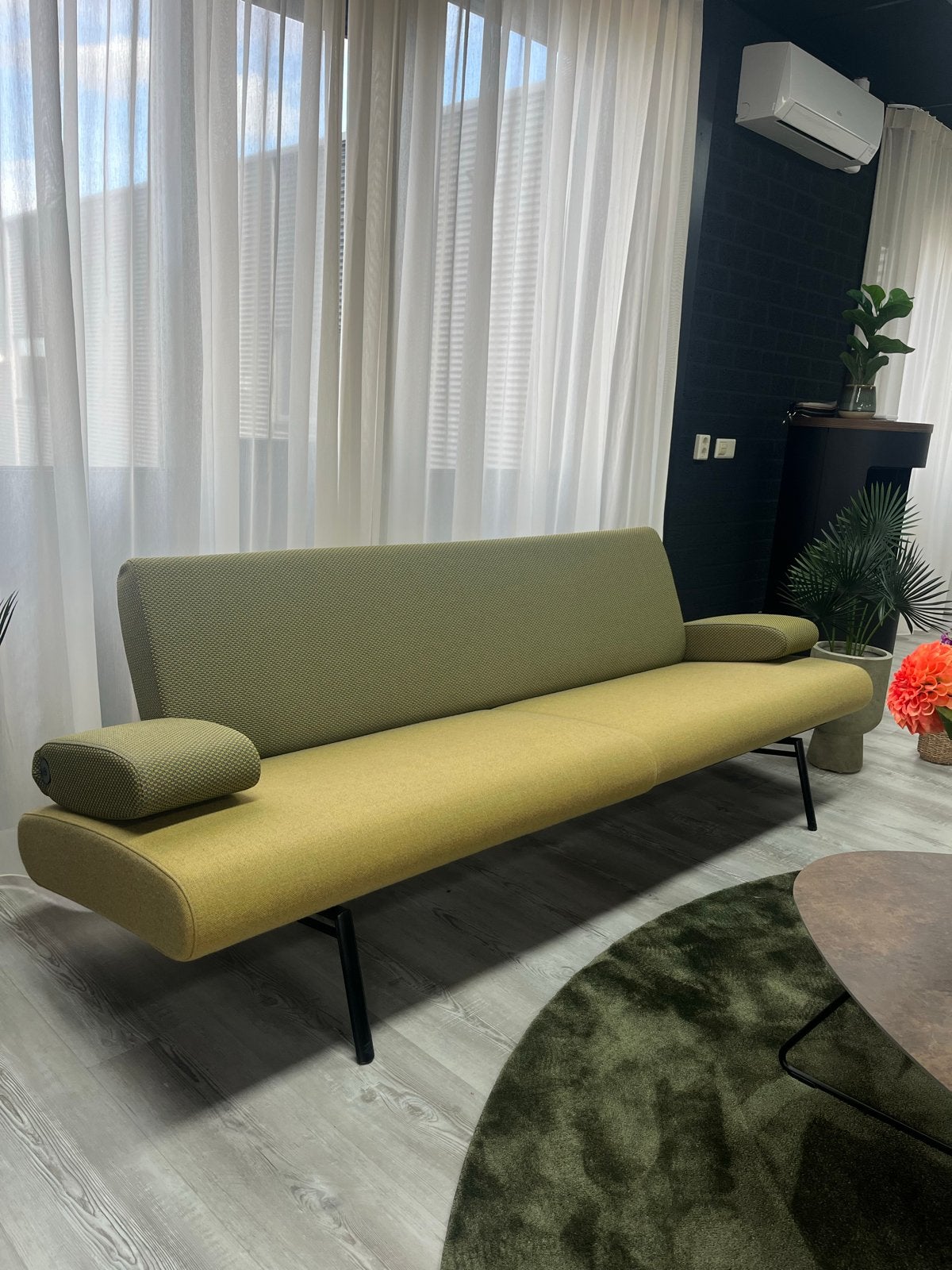 Harvink Armslag bank - Groen/Geel, Ophalen, Driepersoons, 75 tot 100 cm, Zo goed als nieuw