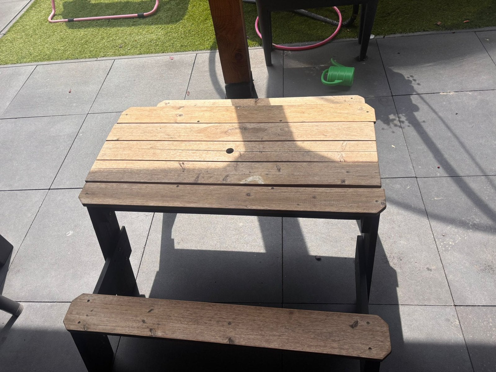Exit aksent zand/water tafel, Tuin en Terras, Picknicktafels, Gebruikt, Rechthoekig, Hout, Ophalen