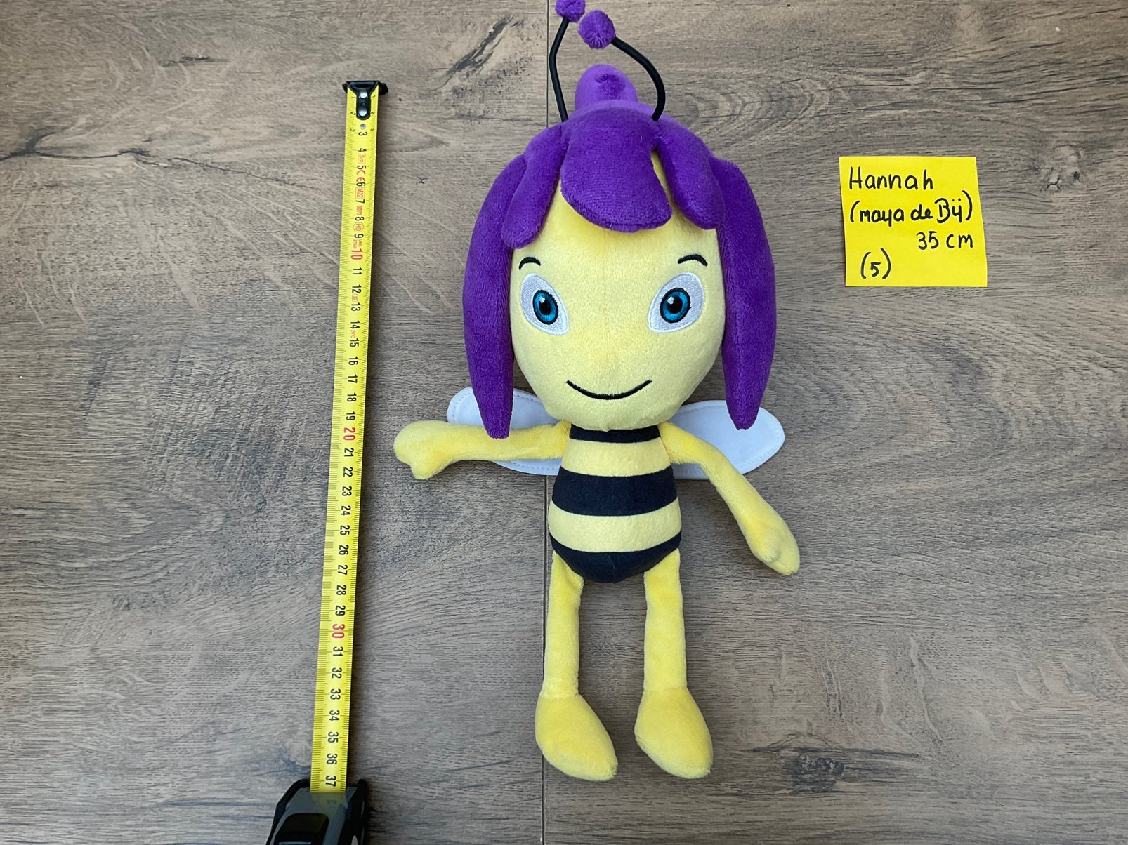 Nieuwe zgan Violet of Hannah knuffel van Maya Maja de bij, Verzamelen, Ophalen, Overige figuren, Nieuw, Beeldje of Figuurtje